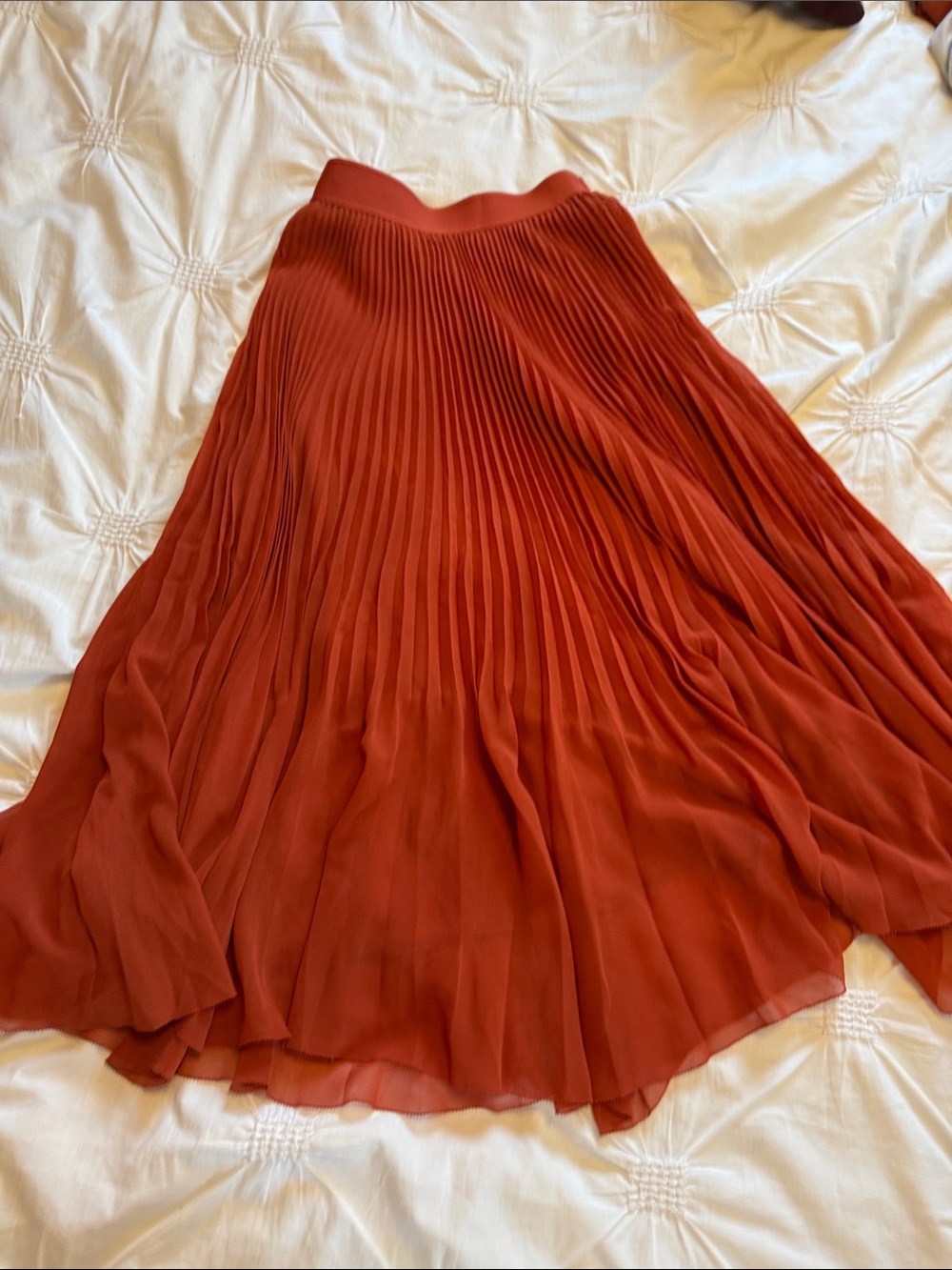 Wilfred Rust-Red Pleated Skirt